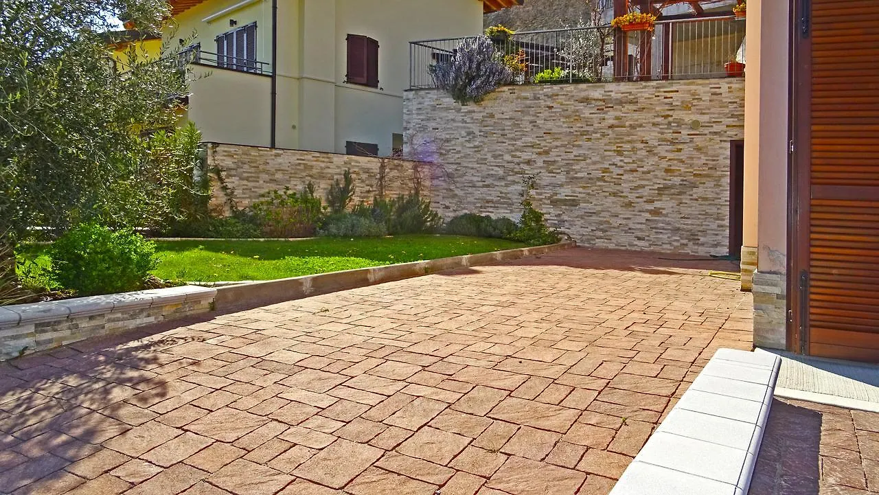 La Quiete 23 Lake View Apartment By Gardadomusmea Tremosine